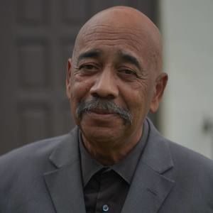 Meet your Posher, Logan